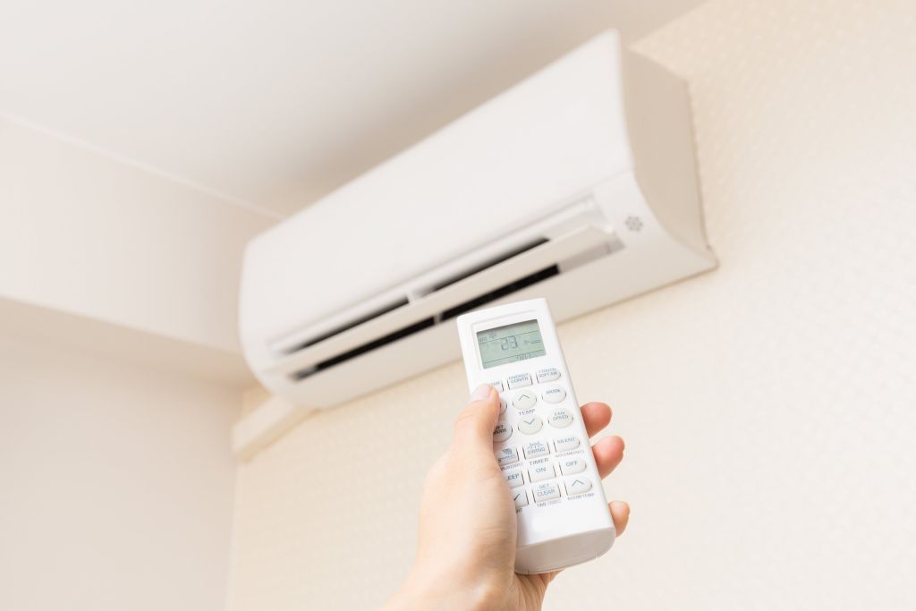 Sperimenta l'armonia tra comfort e risparmio energetico grazie al tuo climatizzatore. Scopri come ottenere il massimo dalla tua climatizzazione con minimi consumi.