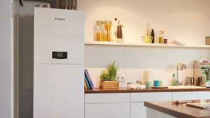 Pompa di calore aroTHERM Split plus con uniTOWER