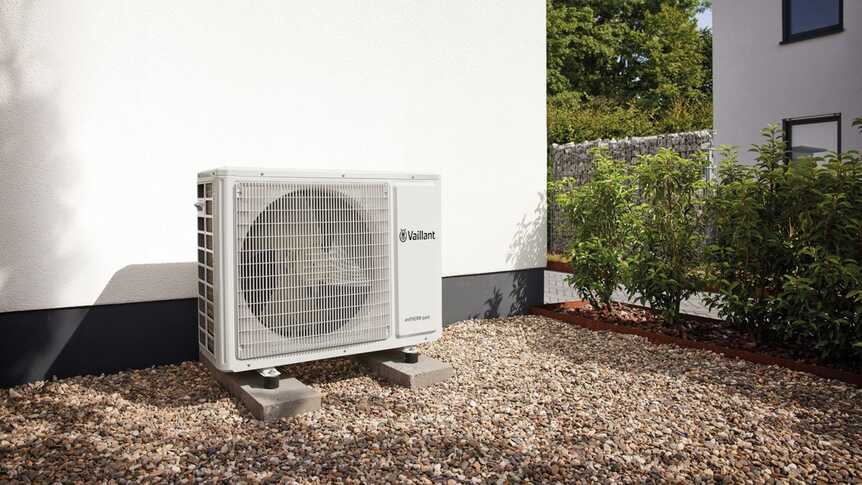 Pompa di calore aroTHERM pure con modulo murale