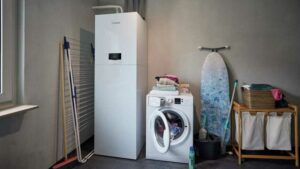 Pompa di calore aroTHERM pure con uniTOWER pure